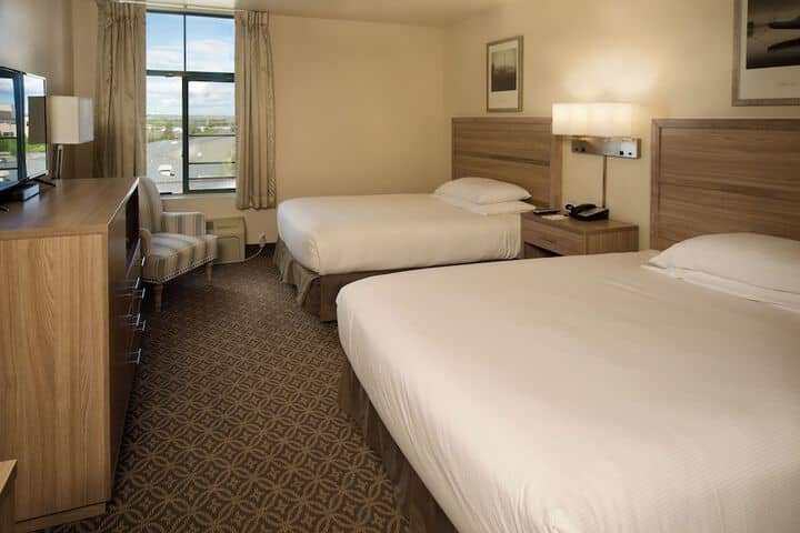 Room 7 of 25