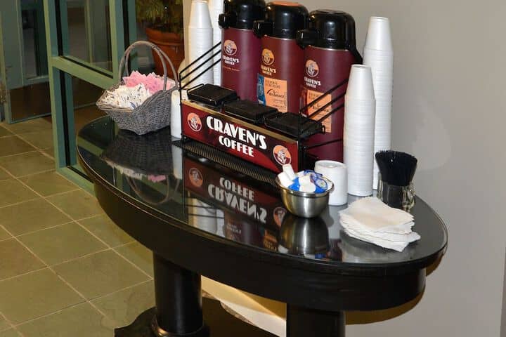 Breakfast/Coffee Service 15 of 25